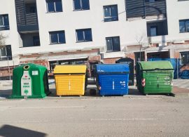 IU denuncia que no se repongan los contenedores de reciclaje vandalizados en Santa Teresa hace más de un año