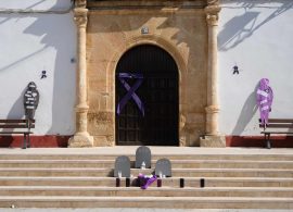 Las Palmiras pide de nuevo una placa en Las Pedroñeras para Ammal, Adam e Hiba, víctimas de la violencia machista